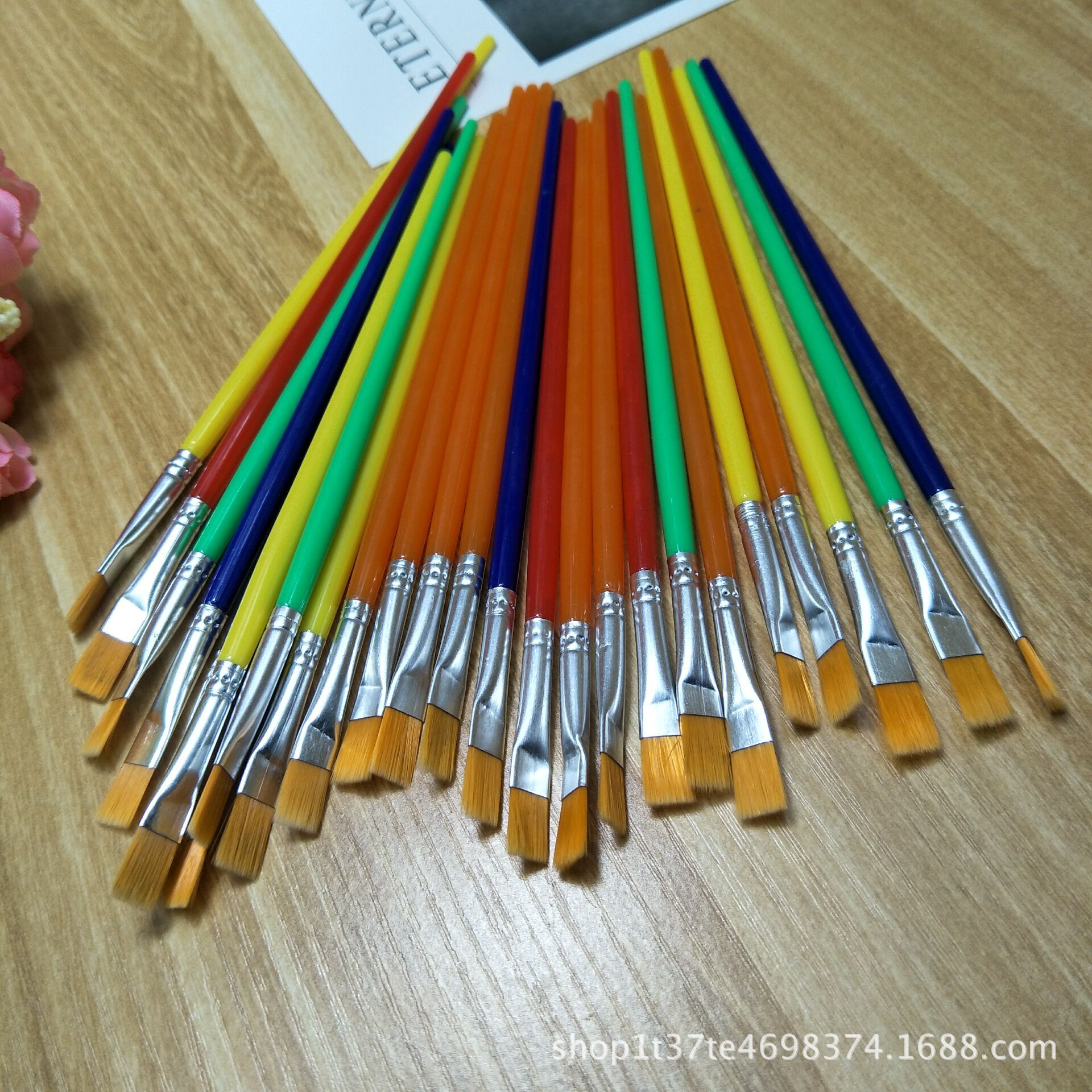 厂家批发 尼龙毛排线笔 油画笔 丙烯水彩颜料笔刷