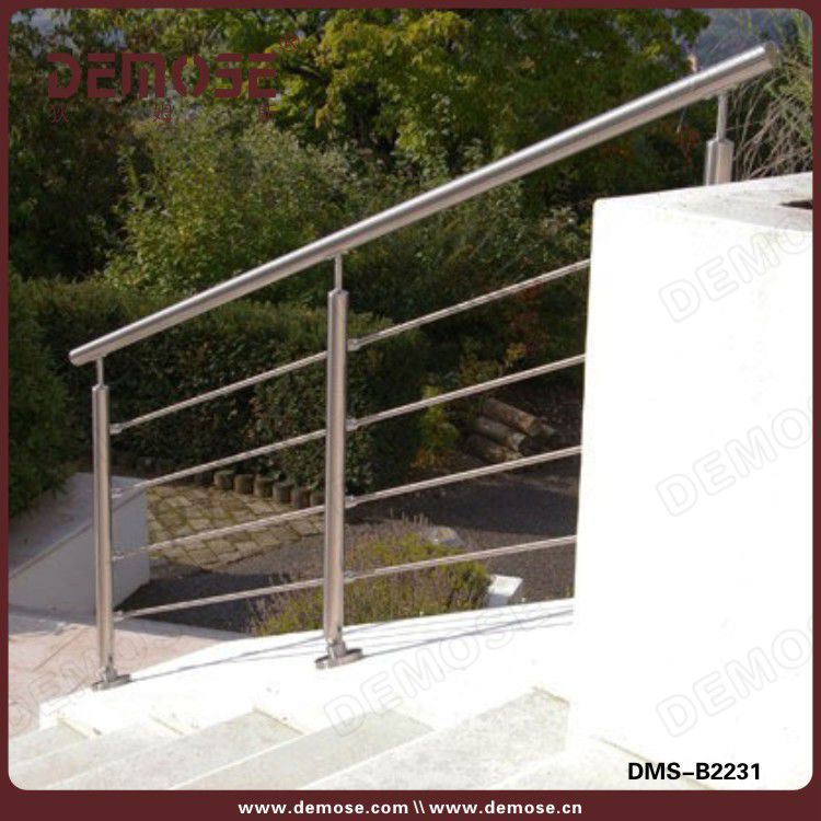 家用不锈钢矩形方管扶手拉丝栏杆 钢板立柱搭配玻璃