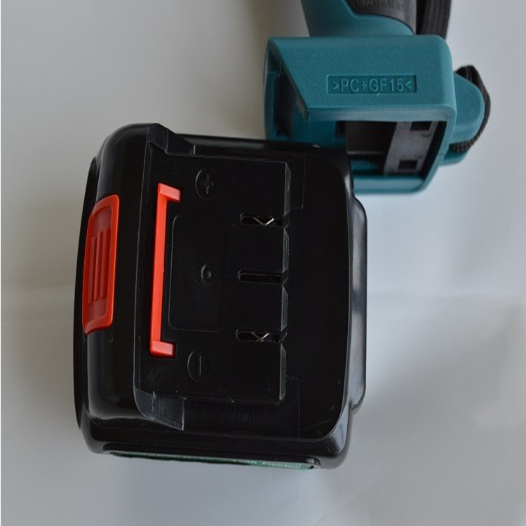 优质铁皮电剪刀彩钢瓦电动剪刀携带方便替换电池使用方便