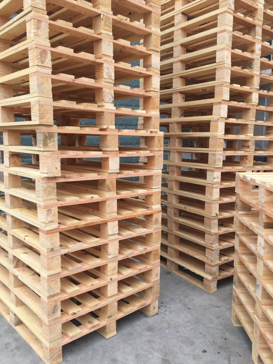 上海实木木栈板卡板托盘物流仓库周转叉车板地台板出口木托盘