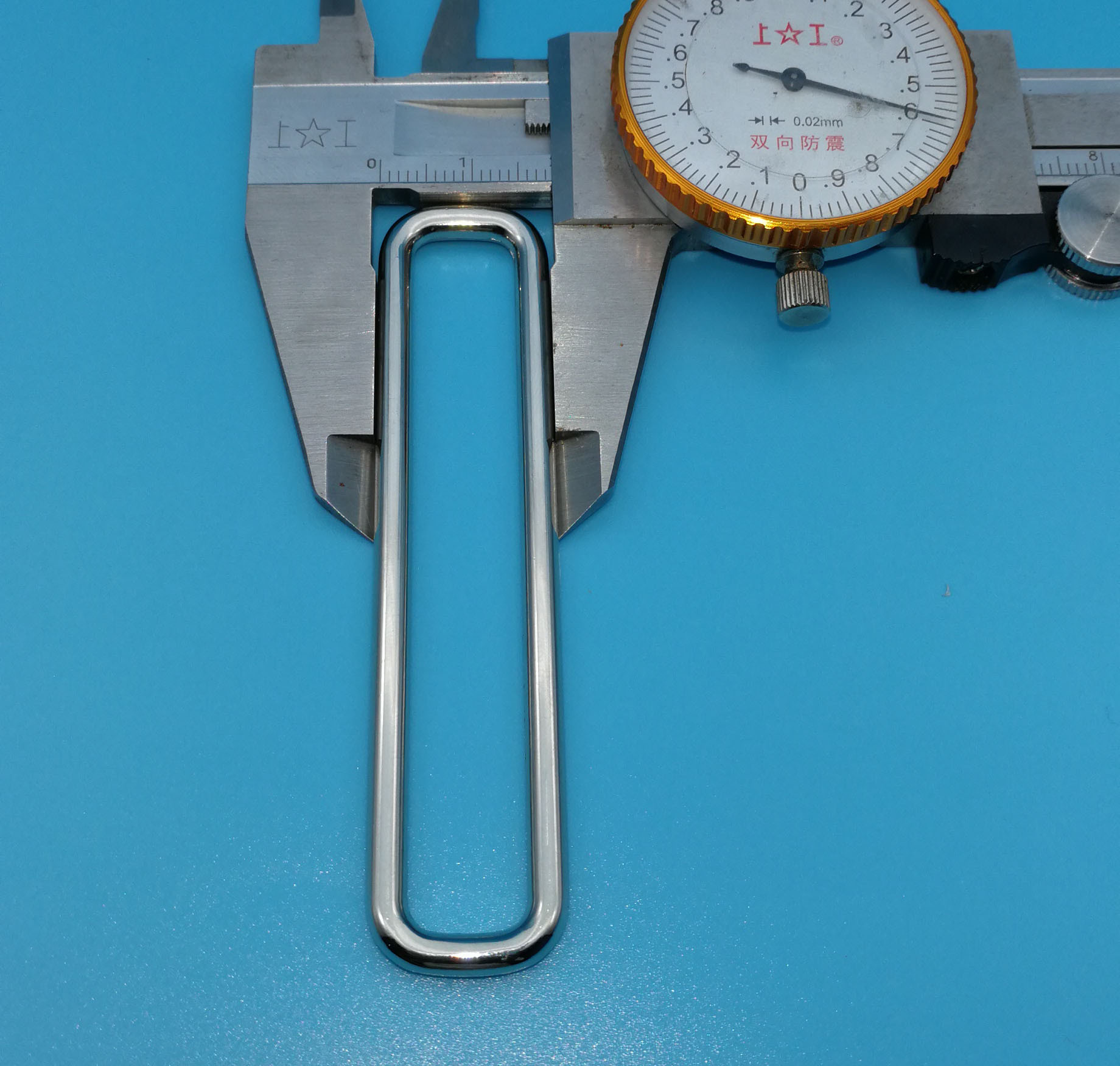 黑色高强拉力钩定制 日字钩合金材质 包带扣健身带配件生产