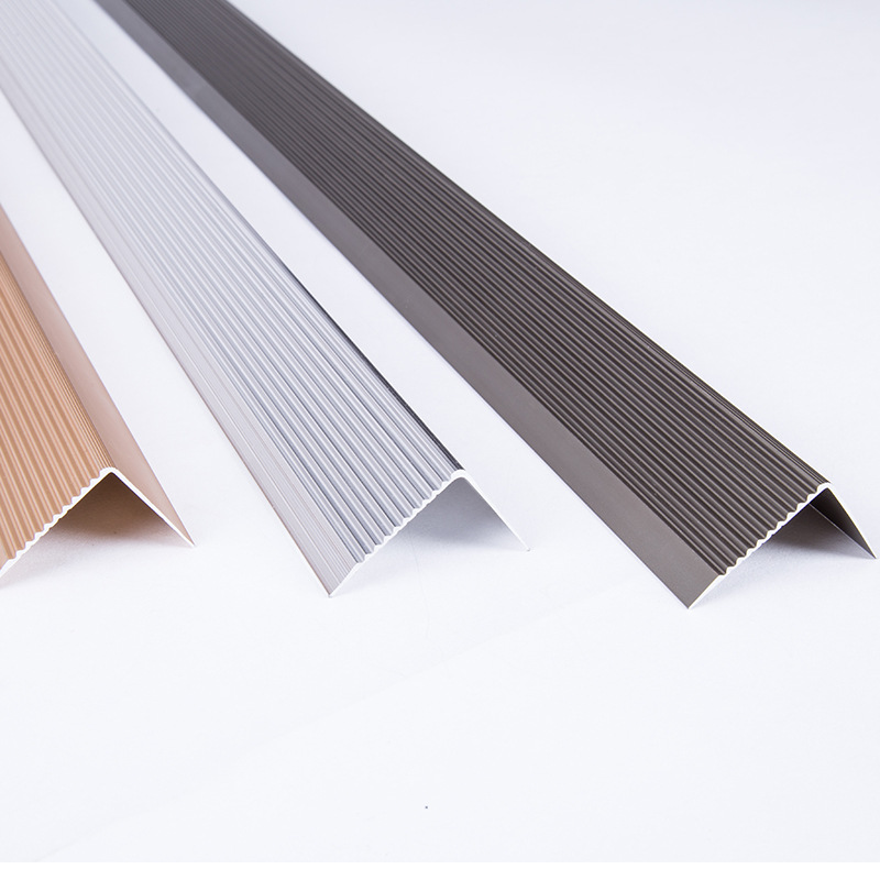 厂家直销 铝合金大直角扣条 楼梯防滑条 地板收边条装饰条
