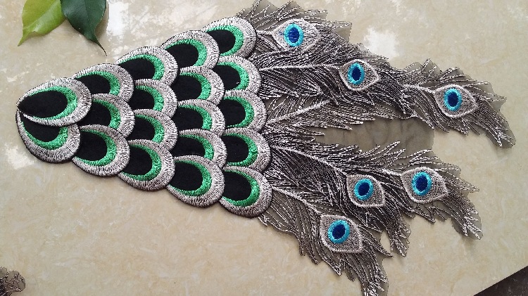 精美刺绣孔雀羽毛衣服装饰品布贴补丁贴手工diy彩色服装辅料ca01