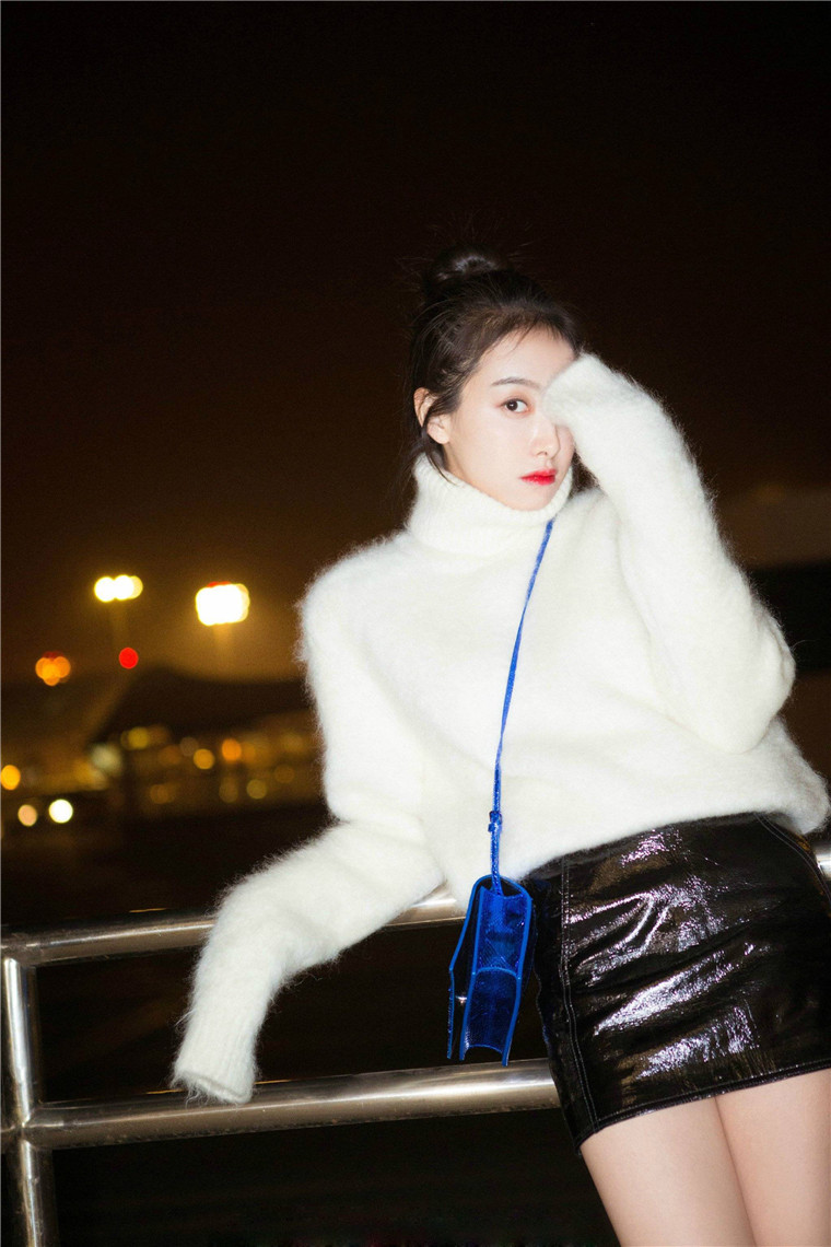 宋茜明星同款高腰皮短裙女士漆皮迷你裙杨幂2017新款秋季pu皮裙