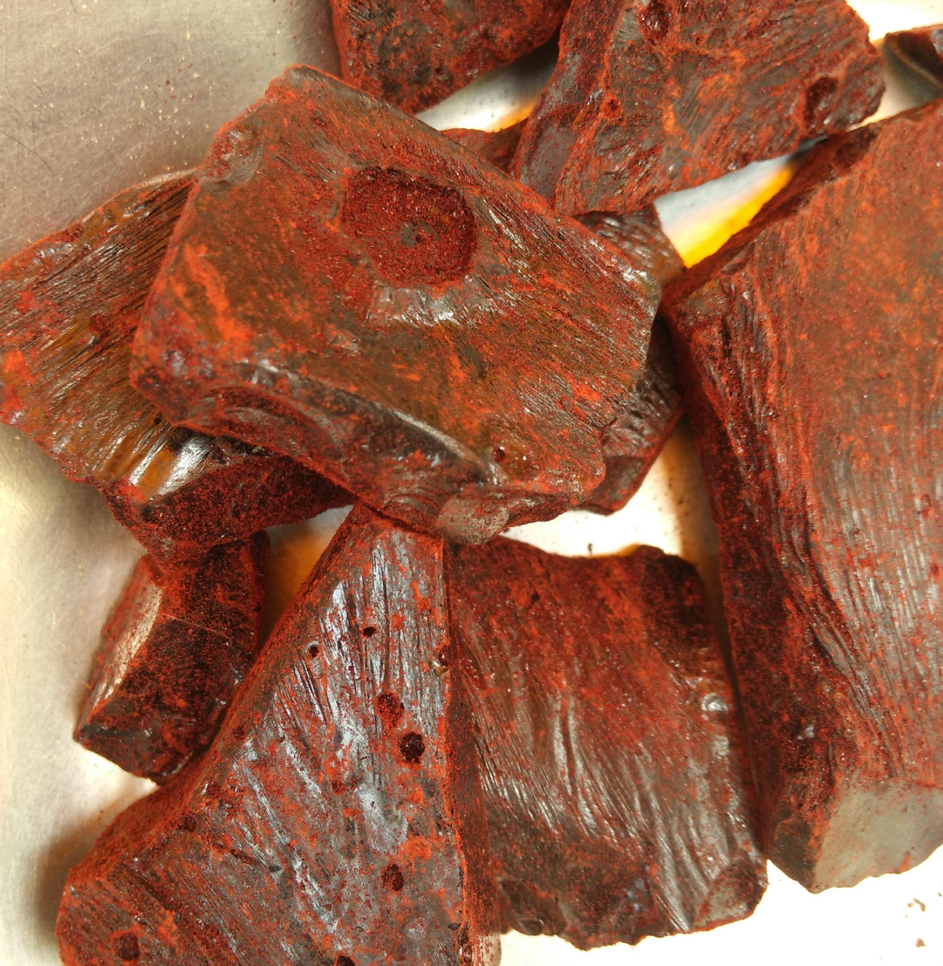 龙血竭 血竭 木血竭 块状 全检合格正品血竭 含量高 另有硇砂