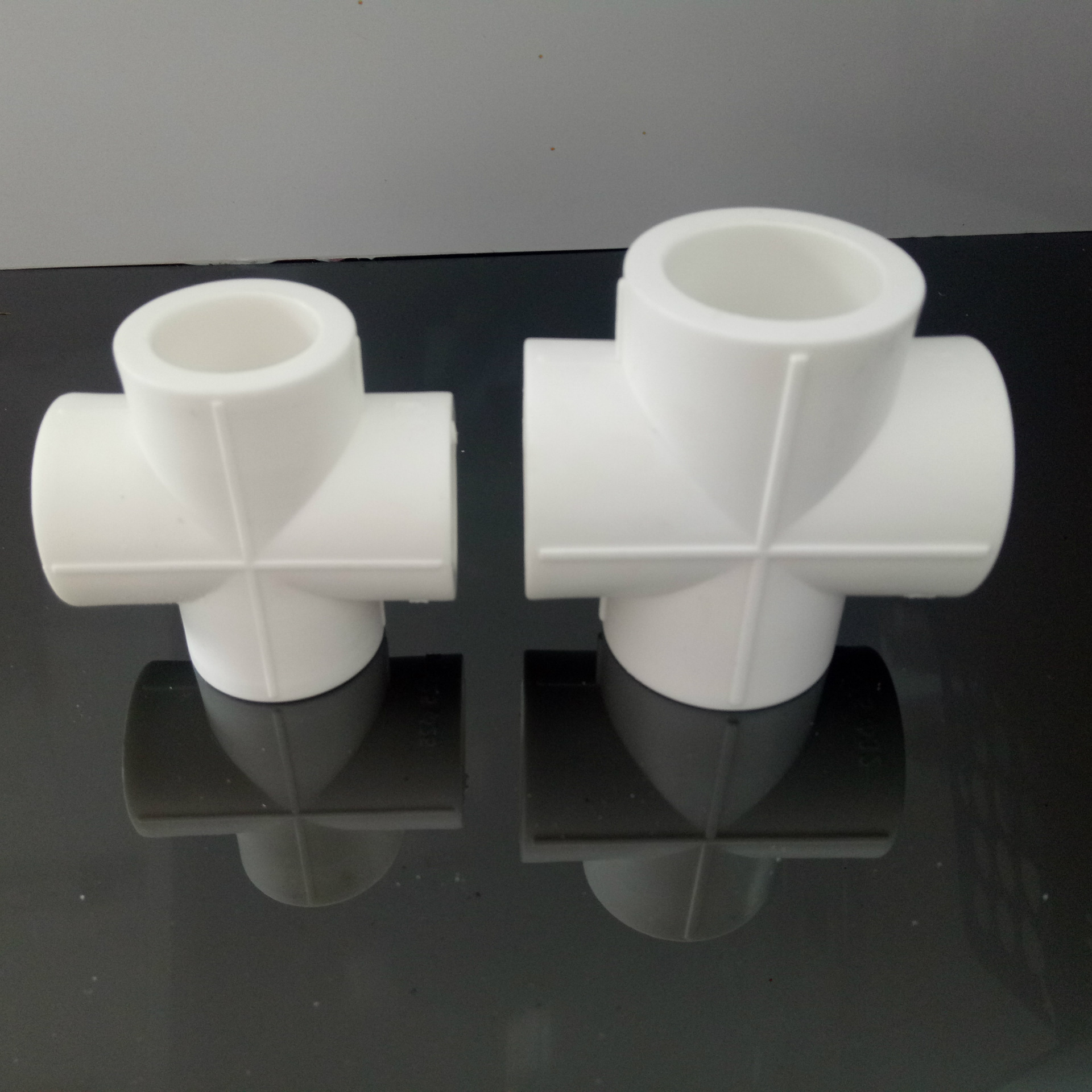 ppr管件 pp-r四通 等径四通 四头接管 ppr生产厂家批发