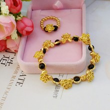 香港周生生足金charme串珠手链生肖黄金鼠牛虎兔龙蛇