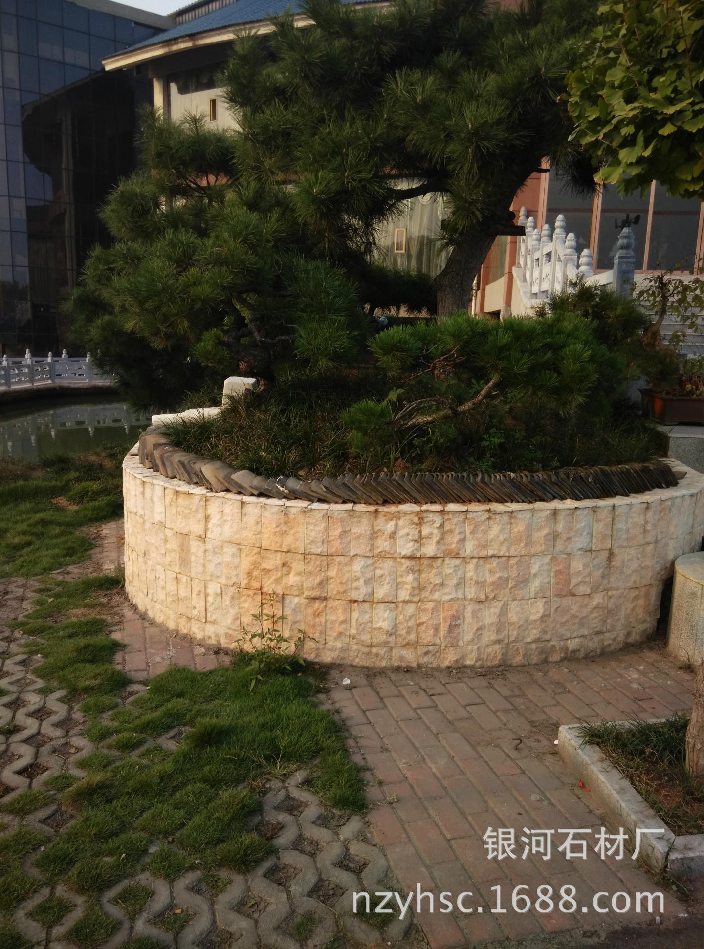 晚霞红花池蘑菇石 花坛文化石 文化砖市场