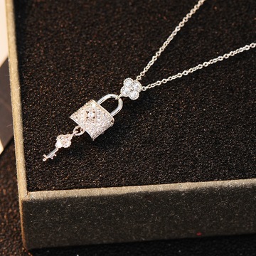 经典钥匙锁项链女 韩国新品微镶锆石短款锁骨链一件代发