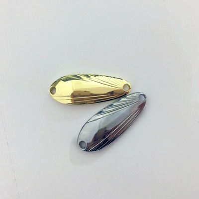 路亚饵 欧娜同款血槽钩 远投 勺型 亮片