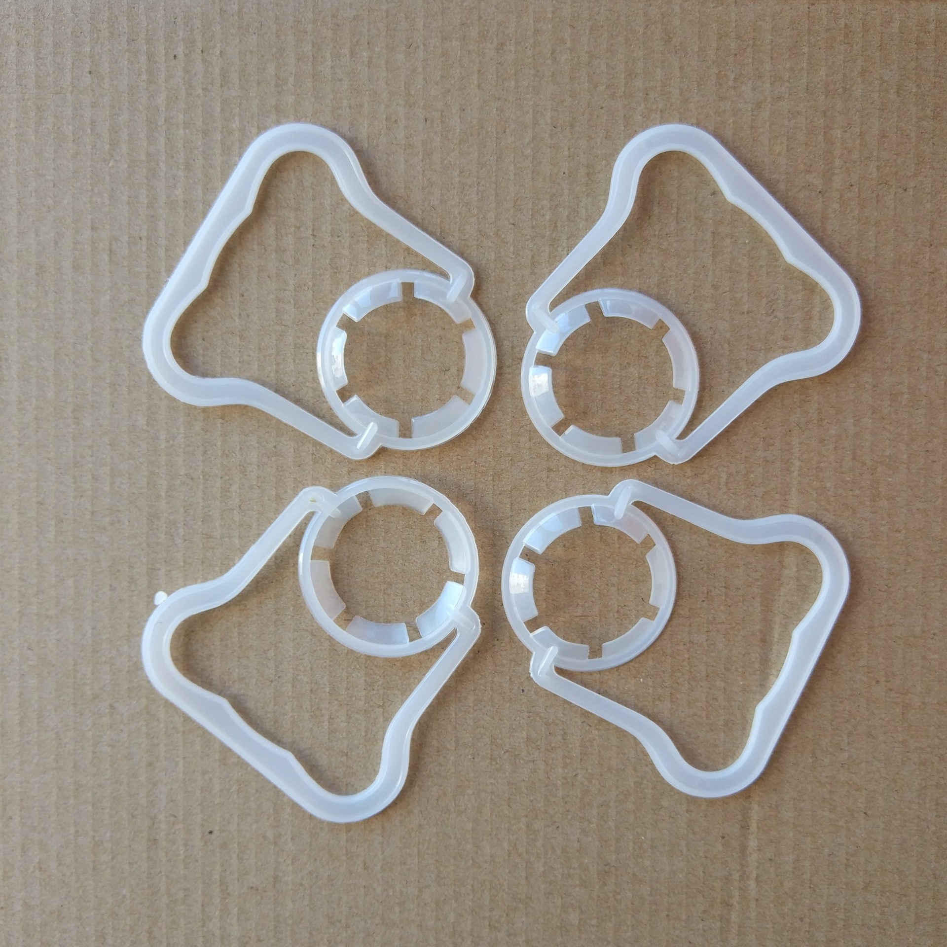 现货单孔饮料提手 28口径矿泉水提手 5l食用油提环 pe饮料瓶提手