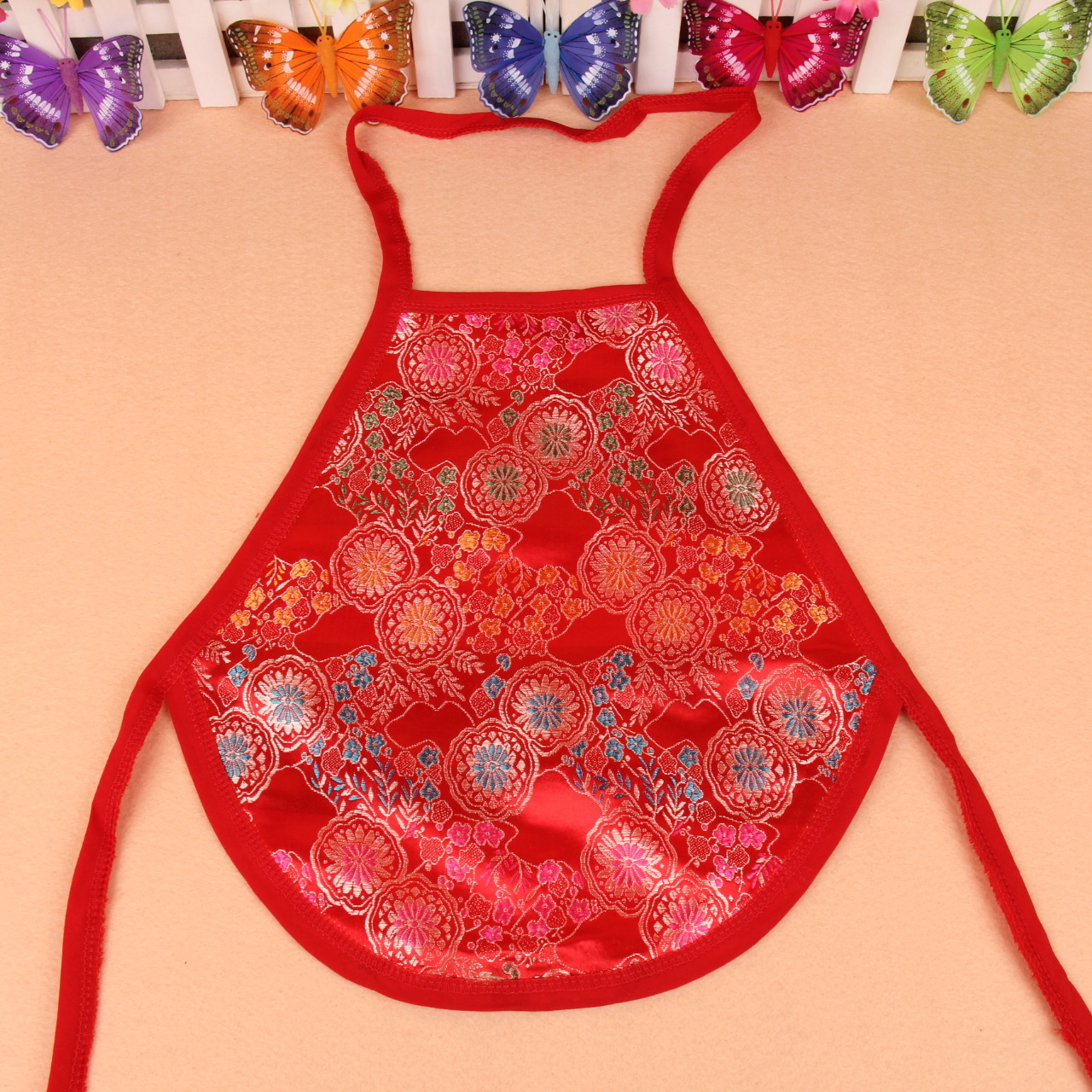 新生儿宝宝红色绸缎夏季圆肚兜批发 0-1岁