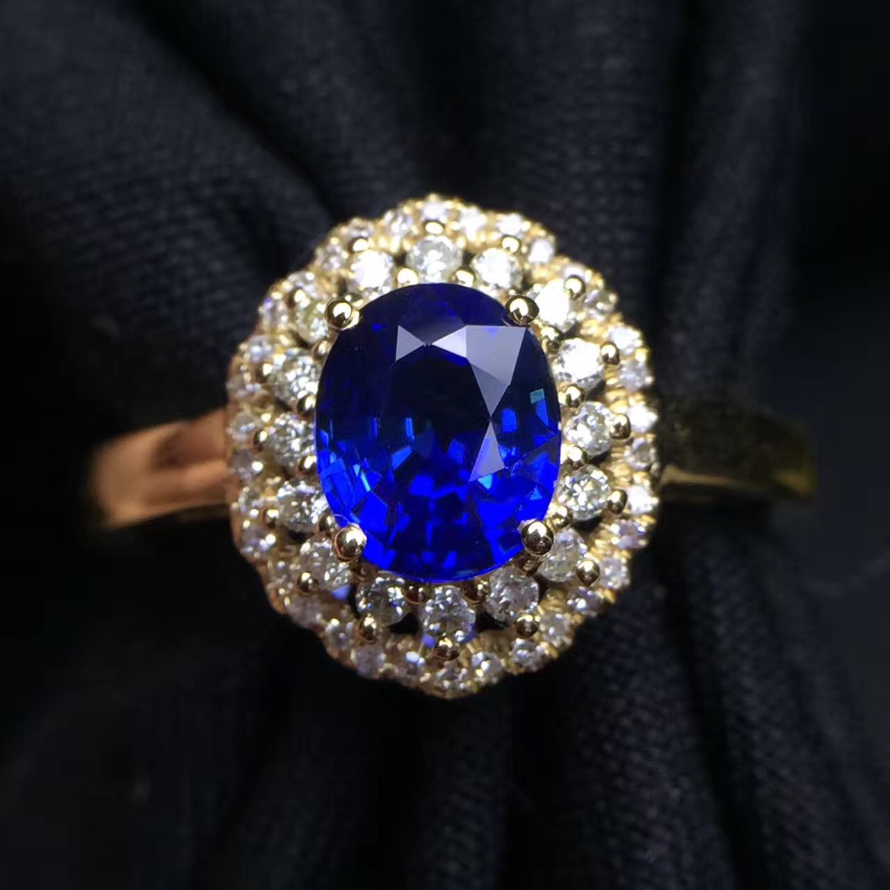 戴妃款蓝宝石戒指18k白金镶天然皇家蓝彩色宝石戒指女款送证书