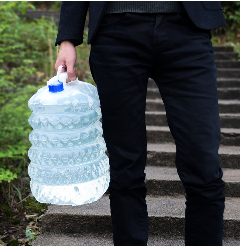 户外折叠水桶 便携式pe折叠水袋野营露营旅游骑行水桶塑料水袋