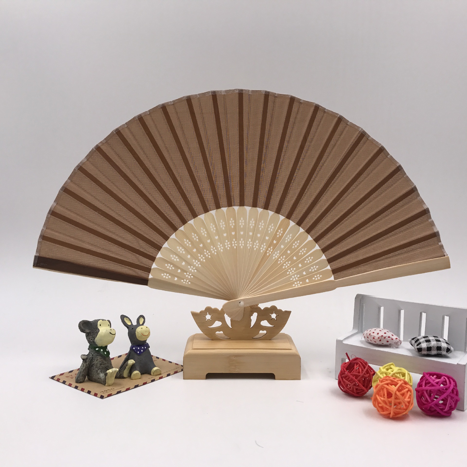 厂家直销折叠空白纸扇子折扇diy绘画素面布扇