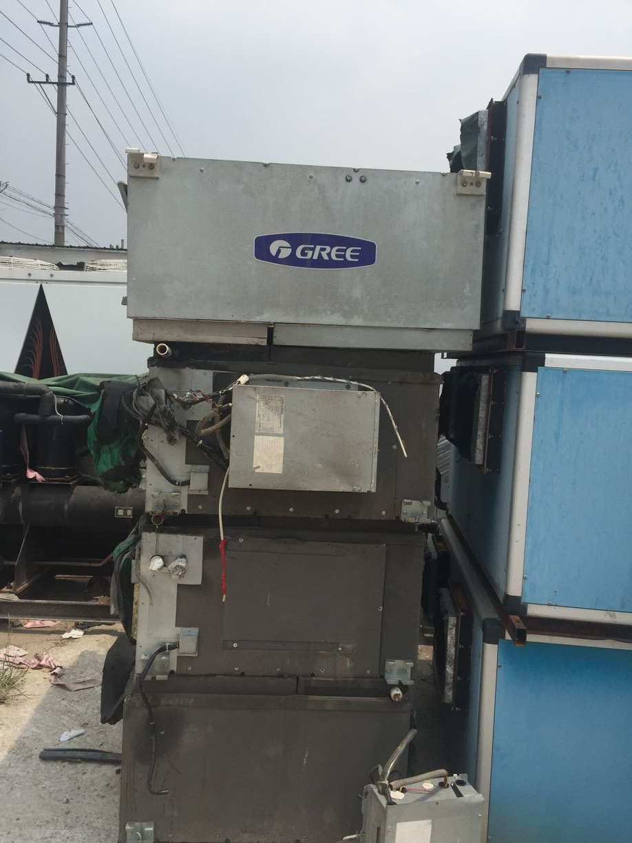 出售二手中央空调格力10匹风管机fgr30/b-n4(o)