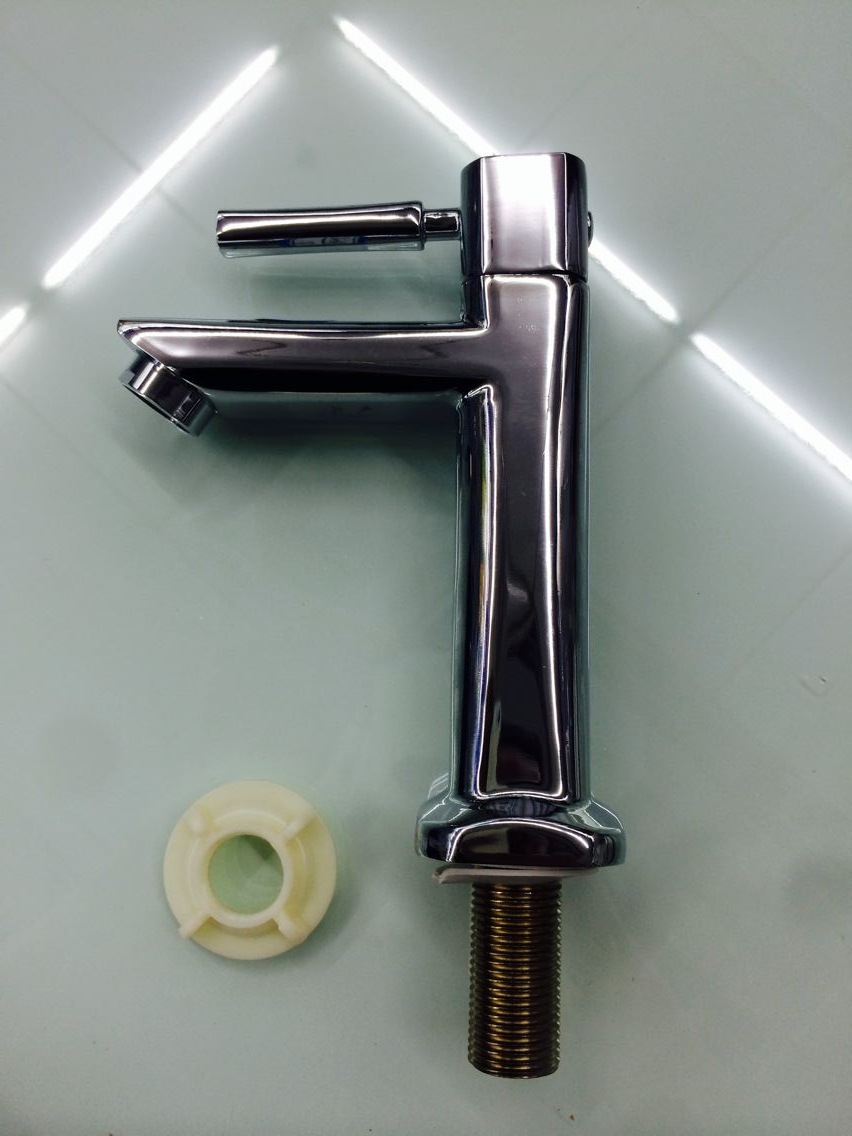 厂家直销外贸出口南美脸盆水龙头四方单冷水龙头出水口加长水龙头