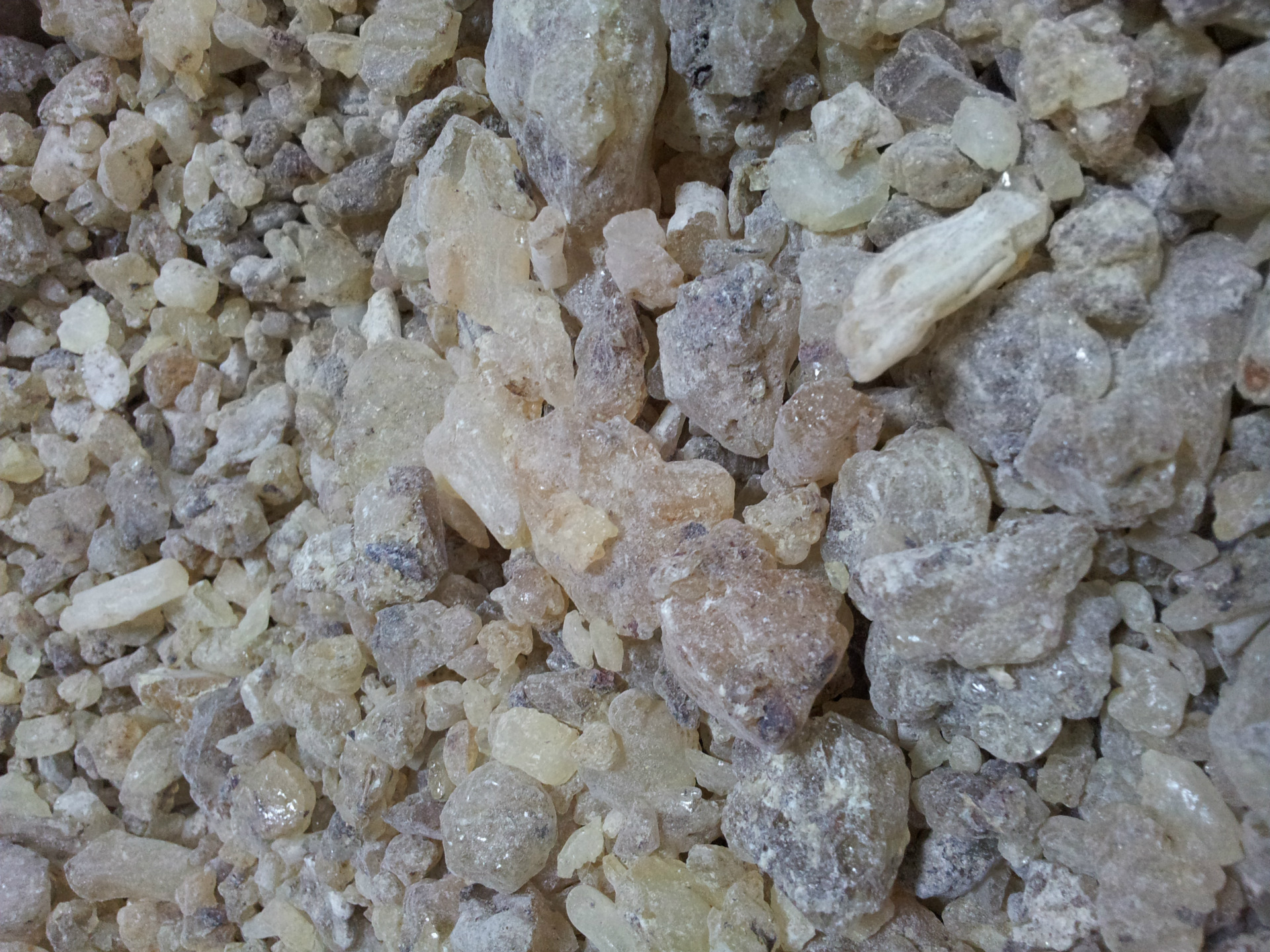 供应印尼进口古巴树脂(胶) 柯巴脂 环保树脂 醇溶树脂批发