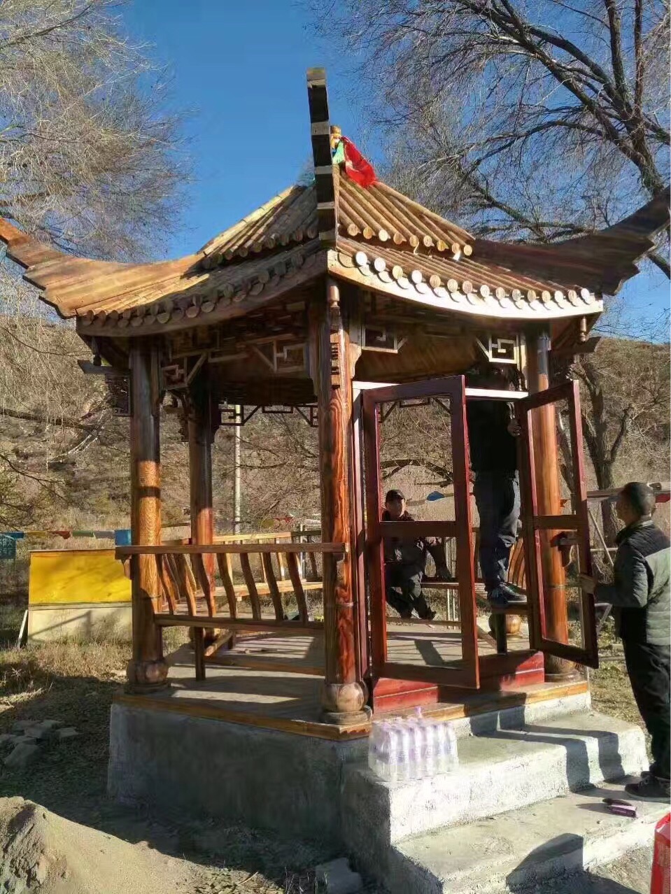 鼎典厂家供应户外防腐木实木八角双重檐凉亭别墅庭院新农村景观