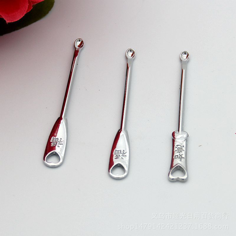 Factory Direct Sales Ear Pick Artifact Bottled Silver Earpick Ear Cleaner 1 Yuan Store Stall Hot Sale Wholesale