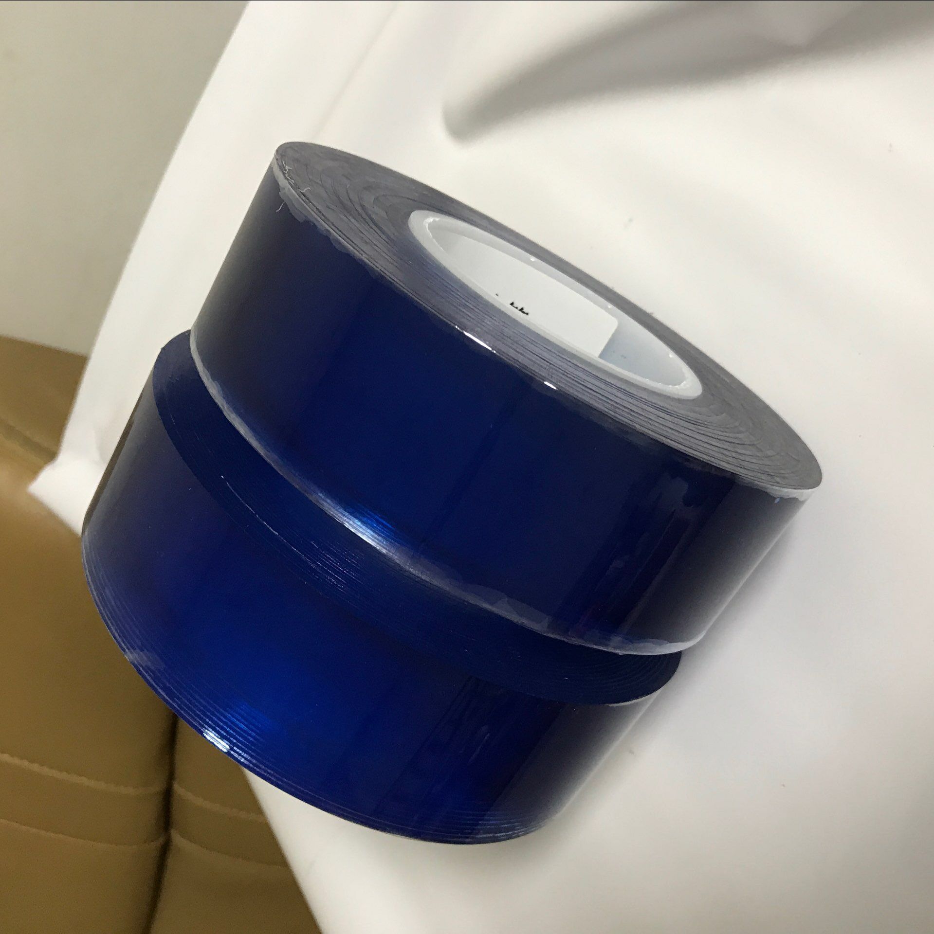 2020新款 pvc静电膜 40u厚蓝色透明保护膜 可分切 厂家直销