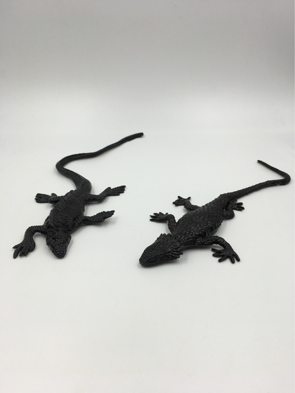 2元仿真软胶粘性大蜥蜴大壁虎 拉伸发泄恐吓玩具