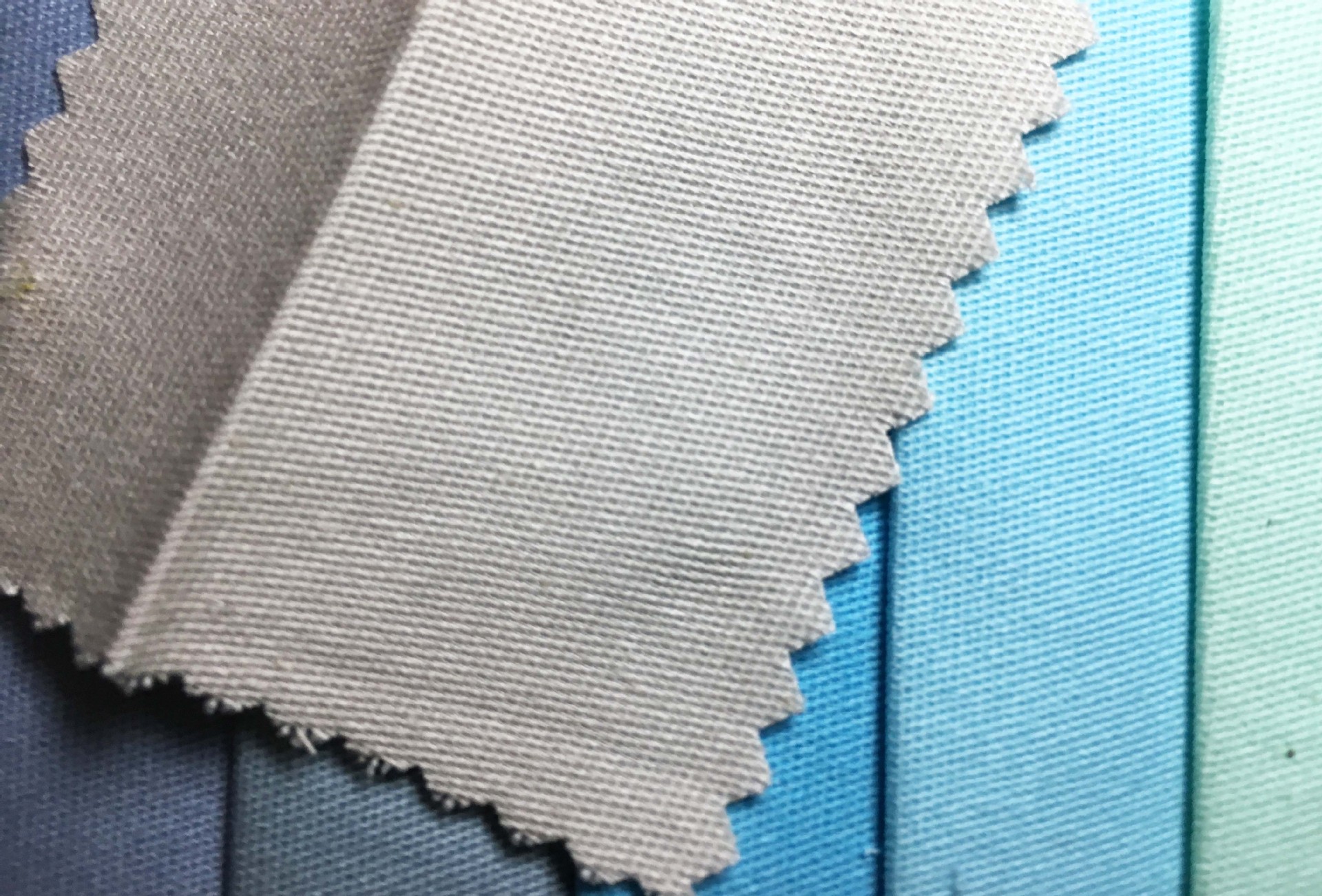 现货供应 90x40全工艺弹力 梭织平纹 工装夹克上衣短裤面料