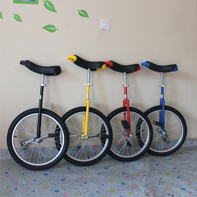 健身器材独轮车