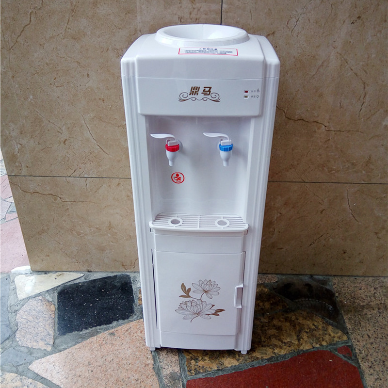 新款立式饮水机 家用智能即热式饮水机 节能迷你速热直饮水机批发