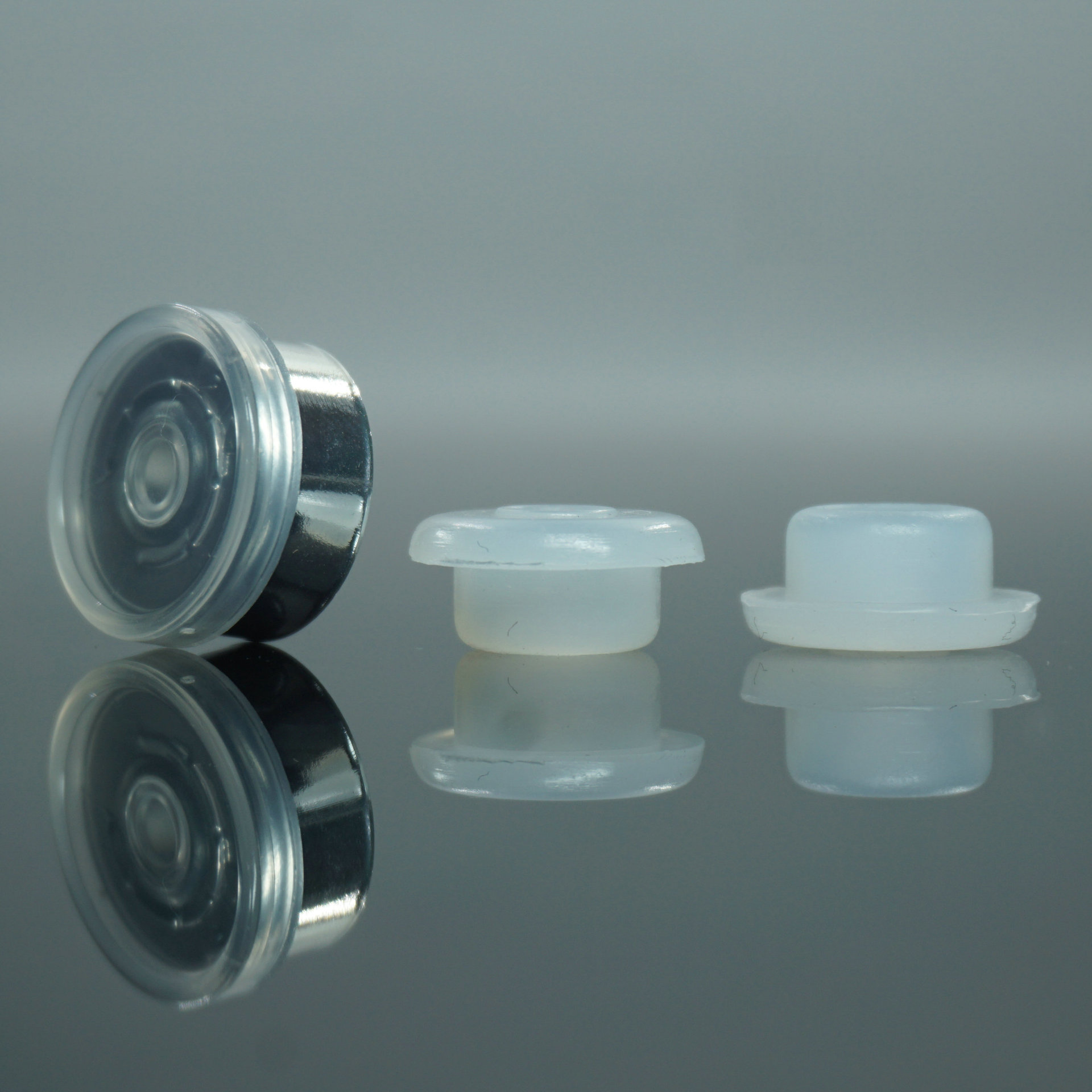 现货供应t型15mm口径硅胶塞 西林瓶 原液瓶 冻干粉瓶专用瓶塞