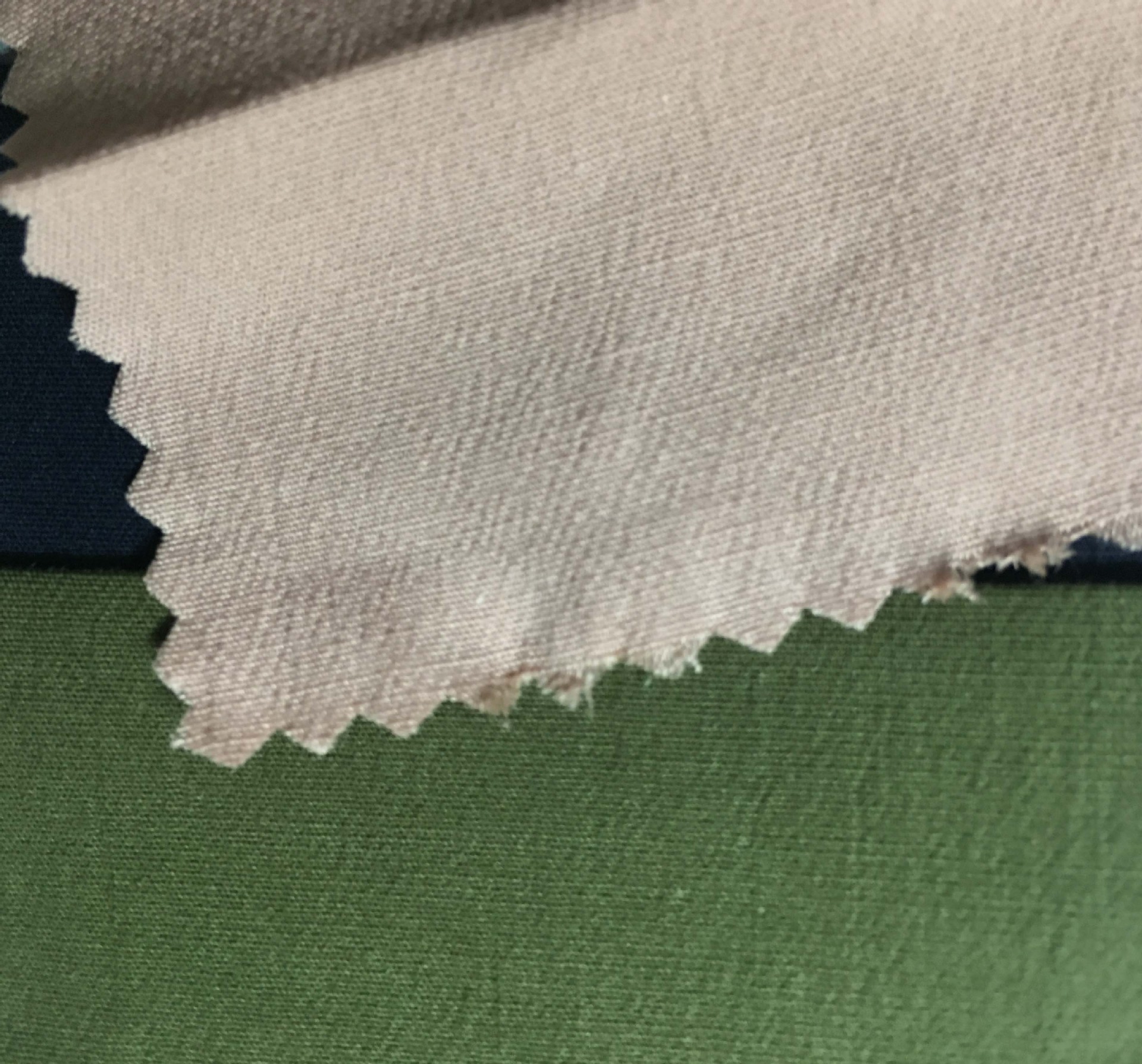 现货供应 40支府绸弹力砂洗 梭织平纹 工装夹克上衣短裤面料