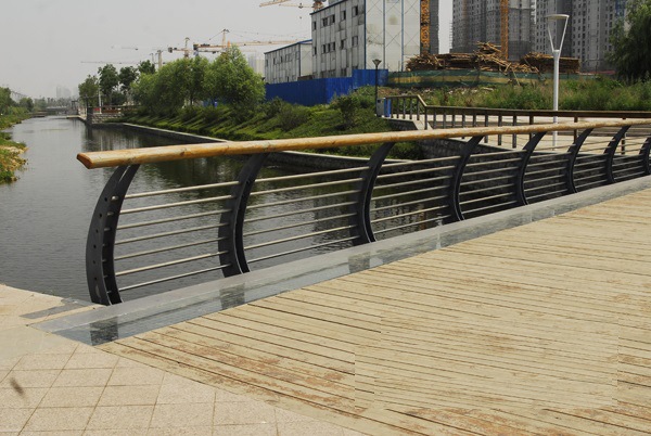 生产供应 人行天桥护栏 过街天桥栏杆 不锈钢天桥护栏 来样加工