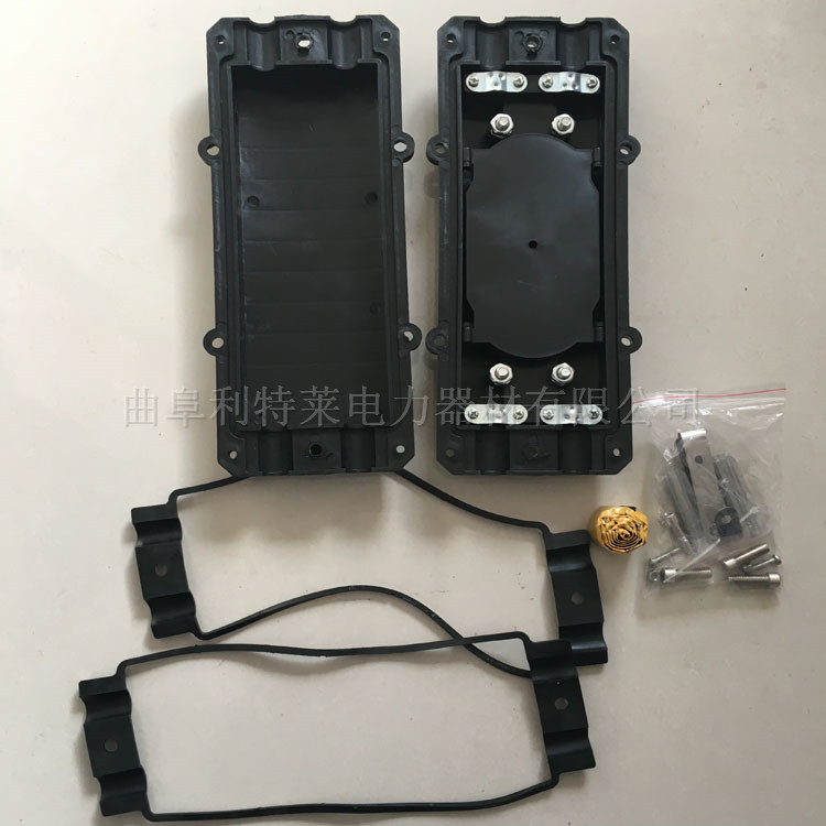 小型(迷你)卧式塑料接头盒 (3)