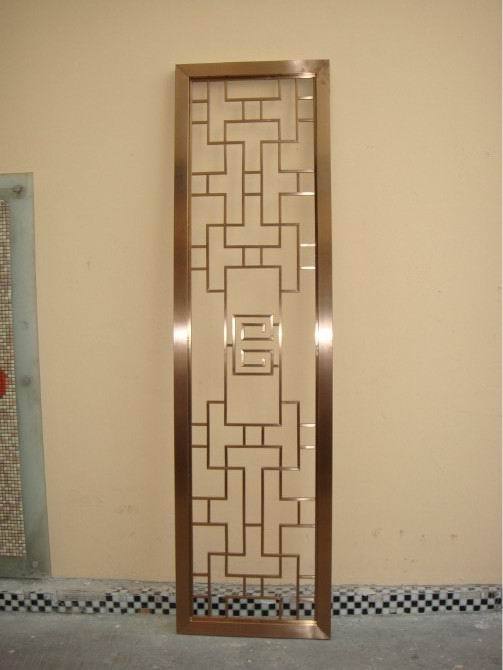 佛山市博展不锈钢钛金制品厂位于著名的不锈钢