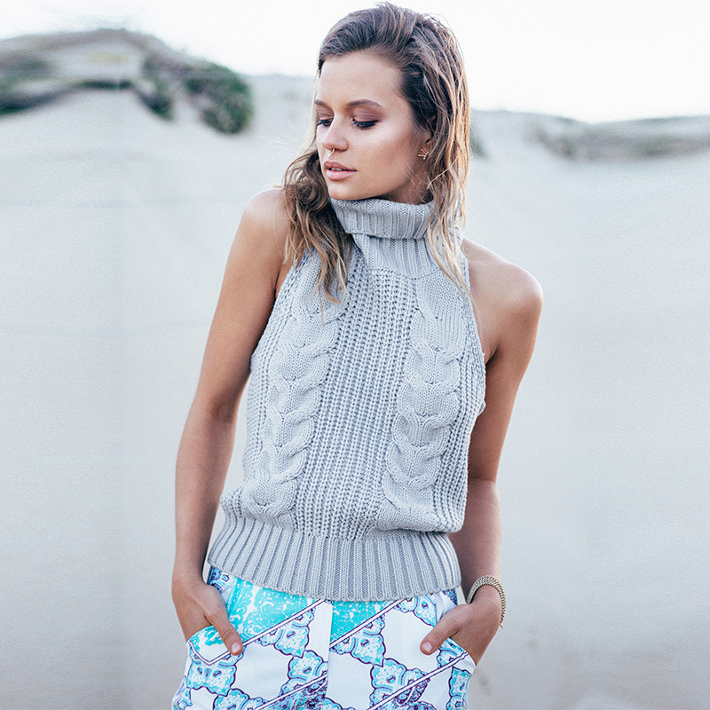 日本新款少女团子性感露肩露背cos工口毛衣一件代发处男杀手毛衣