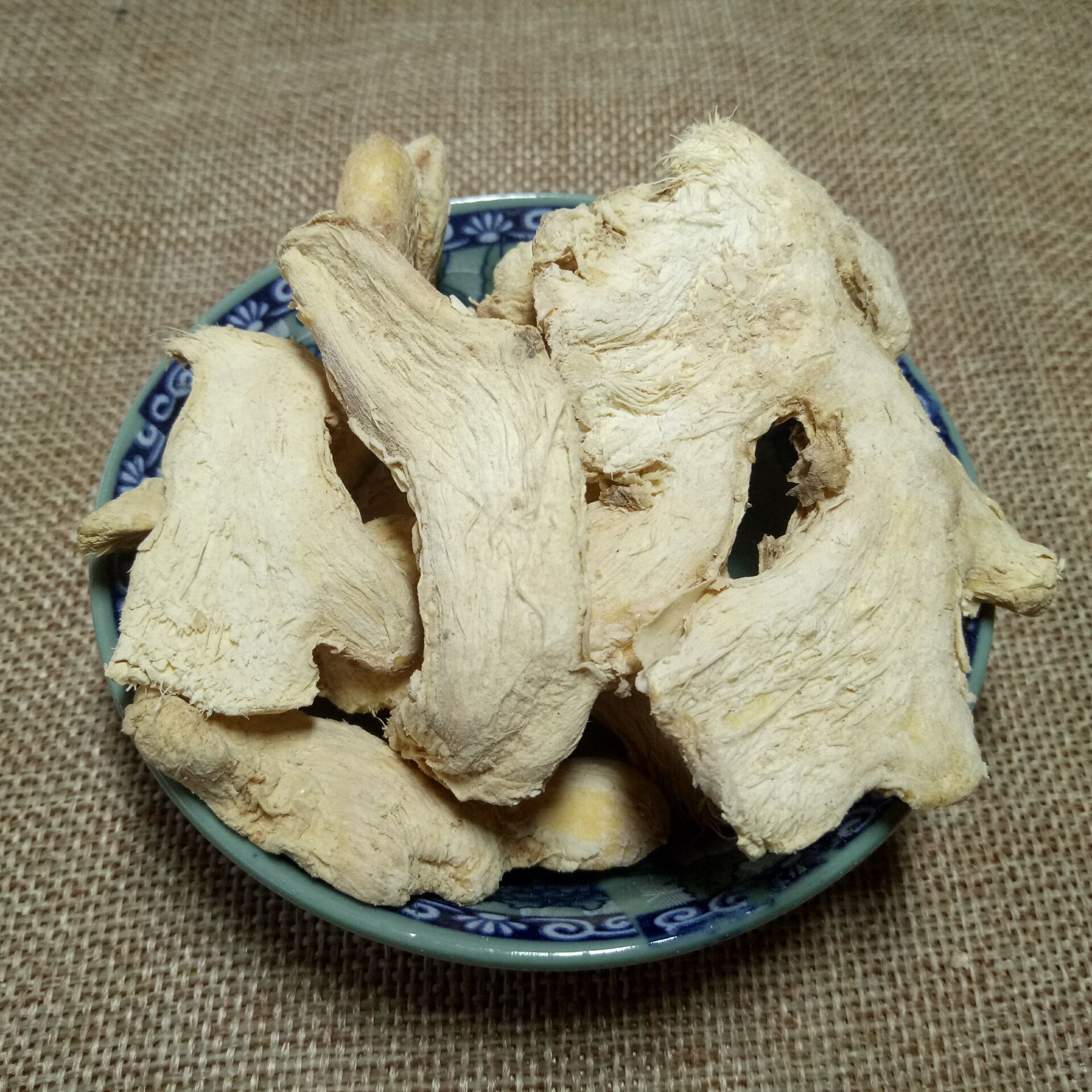 批发脱水云南生姜 片 干姜 辣度高 调料食品 另有老姜粉一件代发