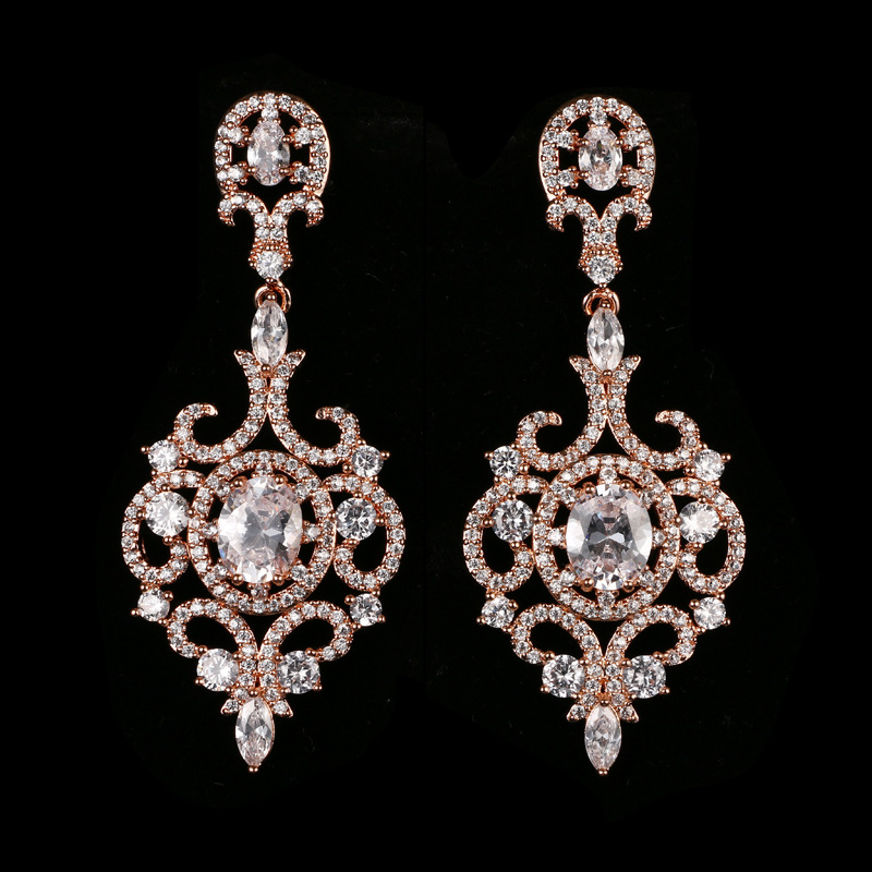 热卖欧美时尚夸张锆石耳钉女气质百搭锆石耳环 厂家直销