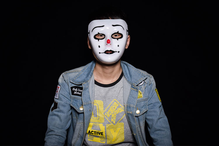 万圣节假面舞客鬼面具舞步街舞面具 白色恐怖面具 舞客嘻哈面具