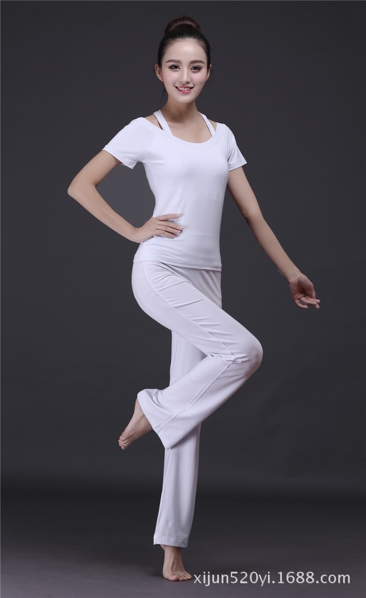 新款白色瑜伽服套装瑜珈服中长袖愈加服 健身房运动服