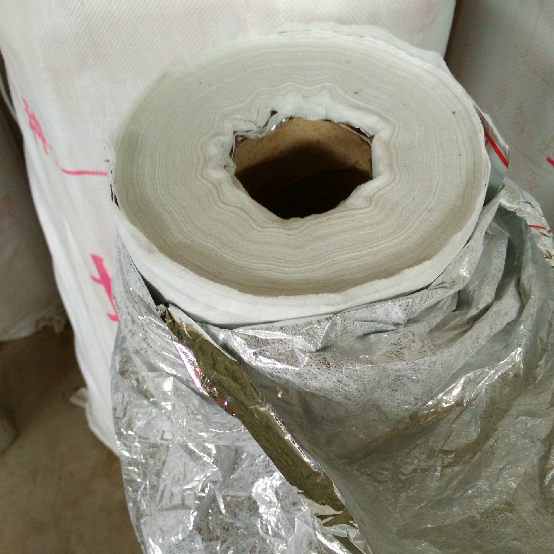 地暖反射膜 金牛地暖铝箔纸 防护暖气地暖管材