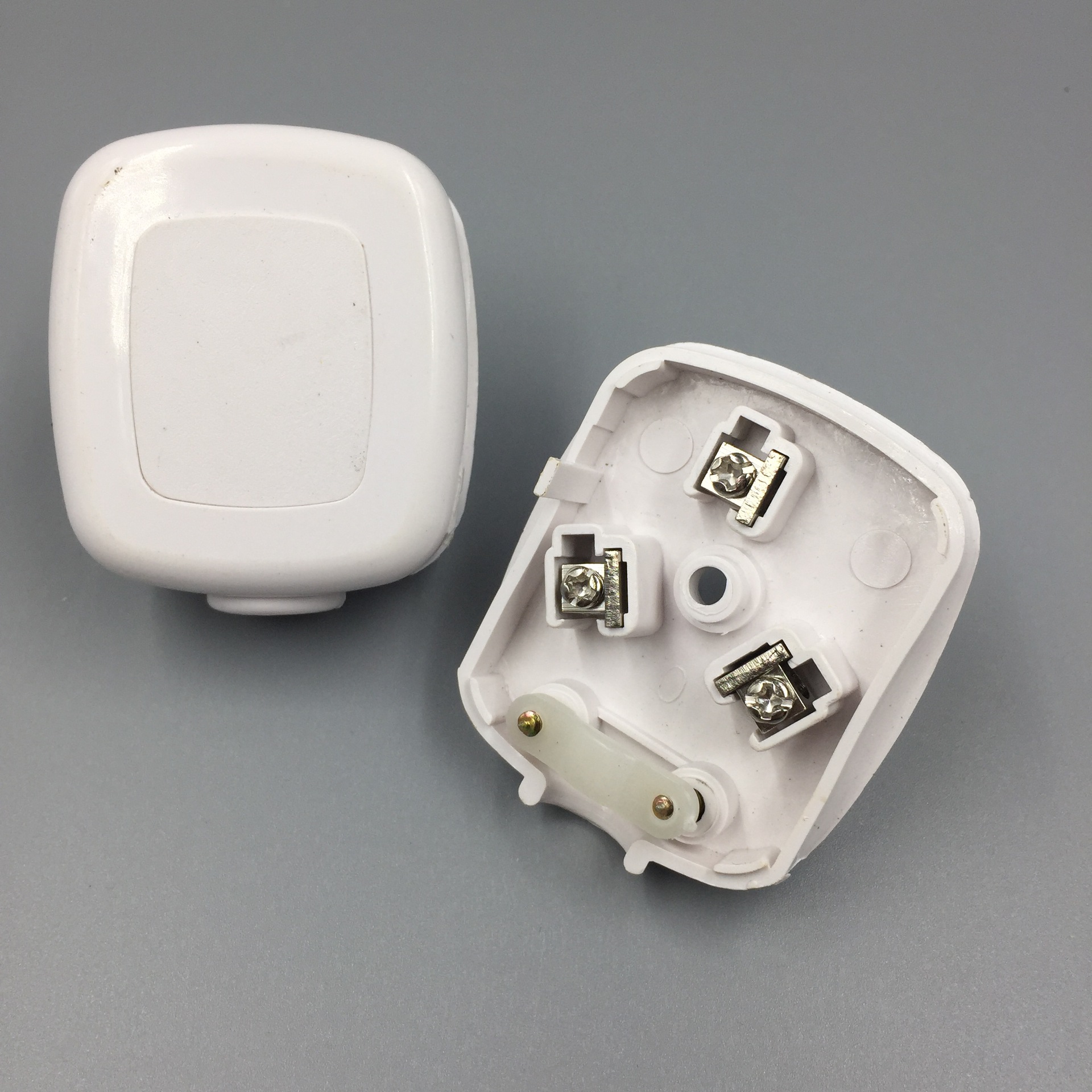 插头三脚电线接线三角插头大功率电源三相 电线电源转换三插头