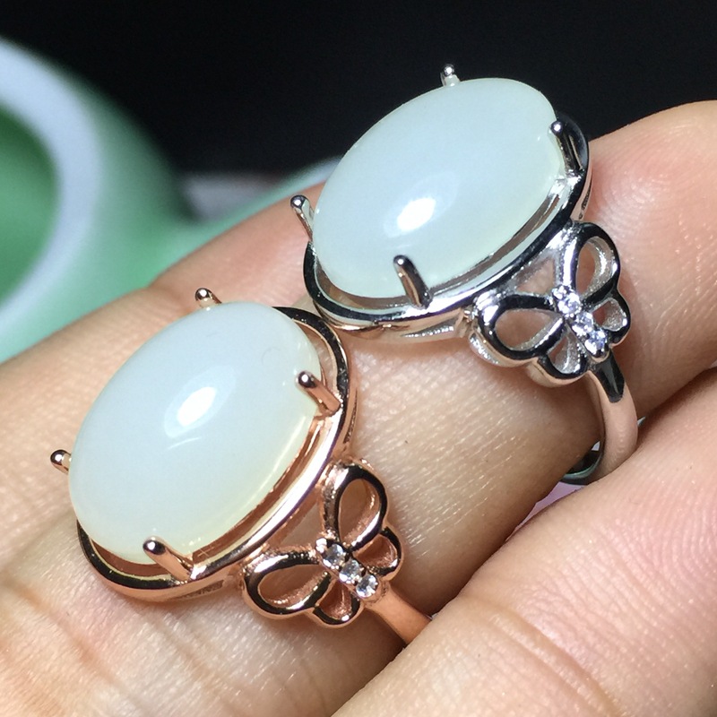 925银天然和田白玉戒指 活口 美的一款戒指