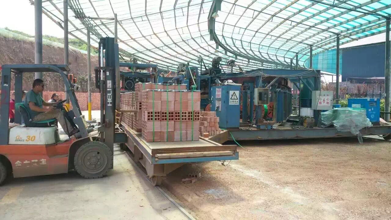 定制轮窑砖厂打包机 红砖空心砖砖块打包机价格面议