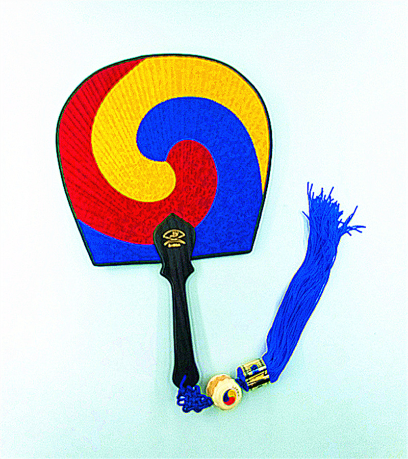 韩国太极扇子舞台演出工艺扇子韩式料理店开业装修装饰品礼品礼物