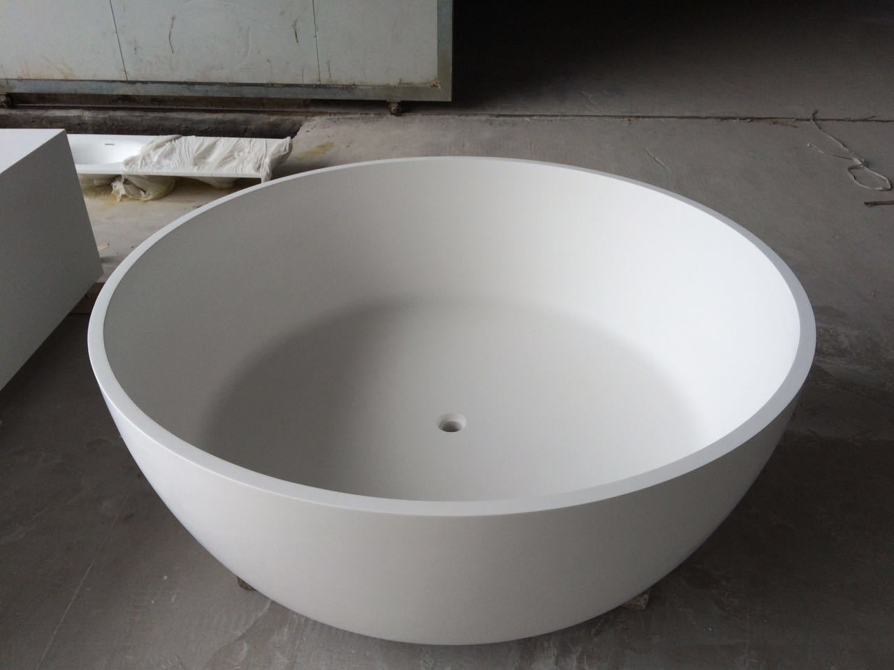 佛山奔祺简约人造石圆形浴缸 酒店家用成人独立式无缝浴盆批发
