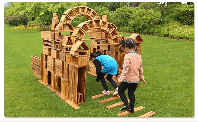 80片大型户外炭化积木幼儿园家庭户外活动体验道具