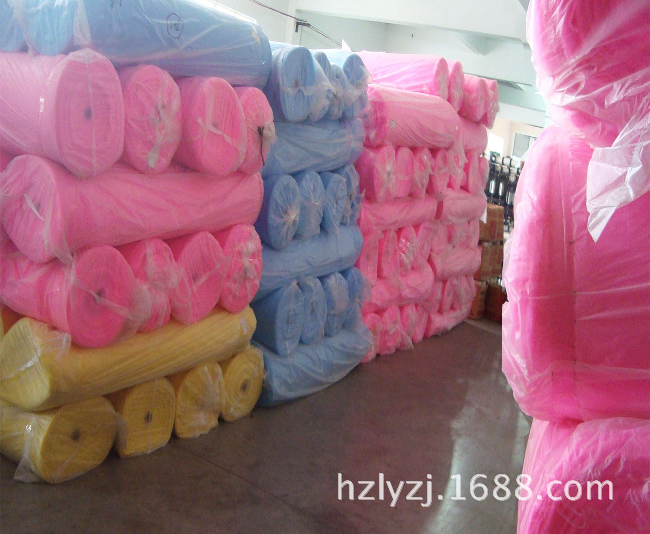 厂家供应洗澡尼龙桑拿巾粉色泡沫搓澡毛巾擦背浴巾可来样定颜色