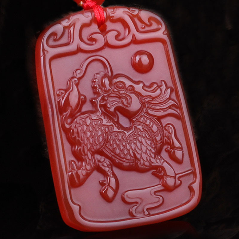 新款特价天然玉石a货红玛瑙麒麟貔貅玉挂件招财镇宅麒麟吊坠批发