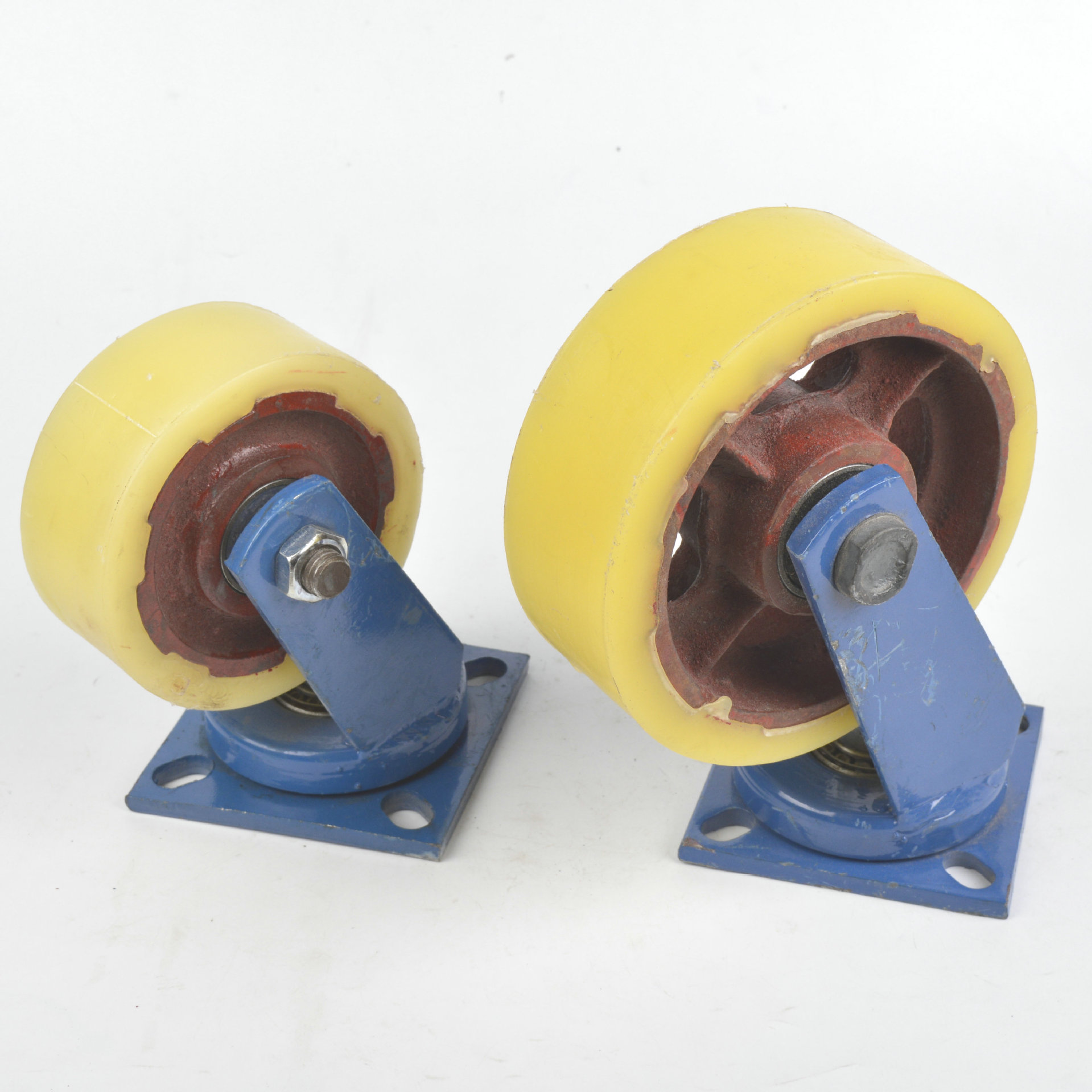 供应6寸定向脚轮铁芯尼龙牙轮重载滑轮耐磨超重型轮工业滚轮子