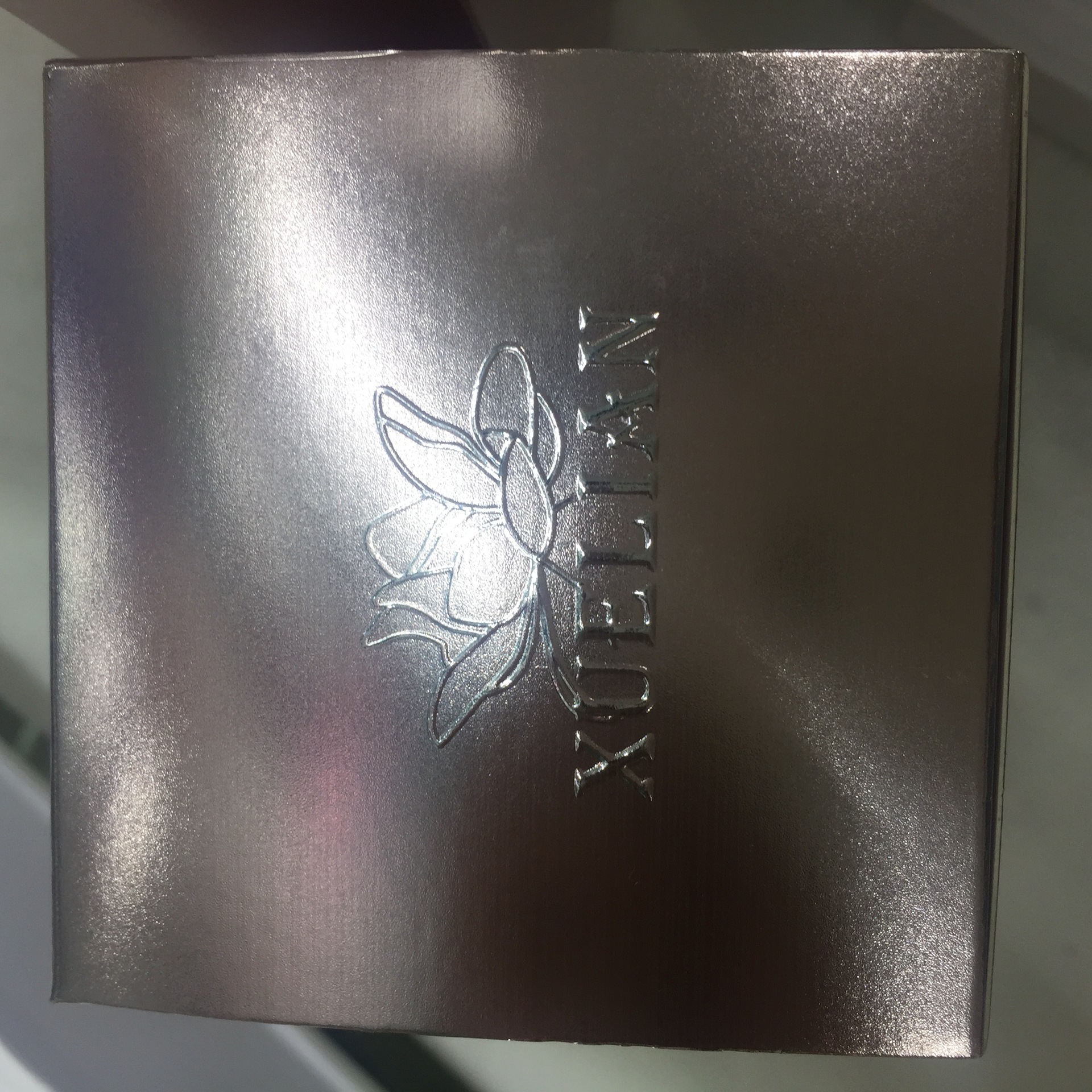 供货类型 可定制 加工定制 是 加印logo 可以 用途 通用包装 纸盒类型